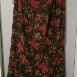 Gorgeous full-length skirt